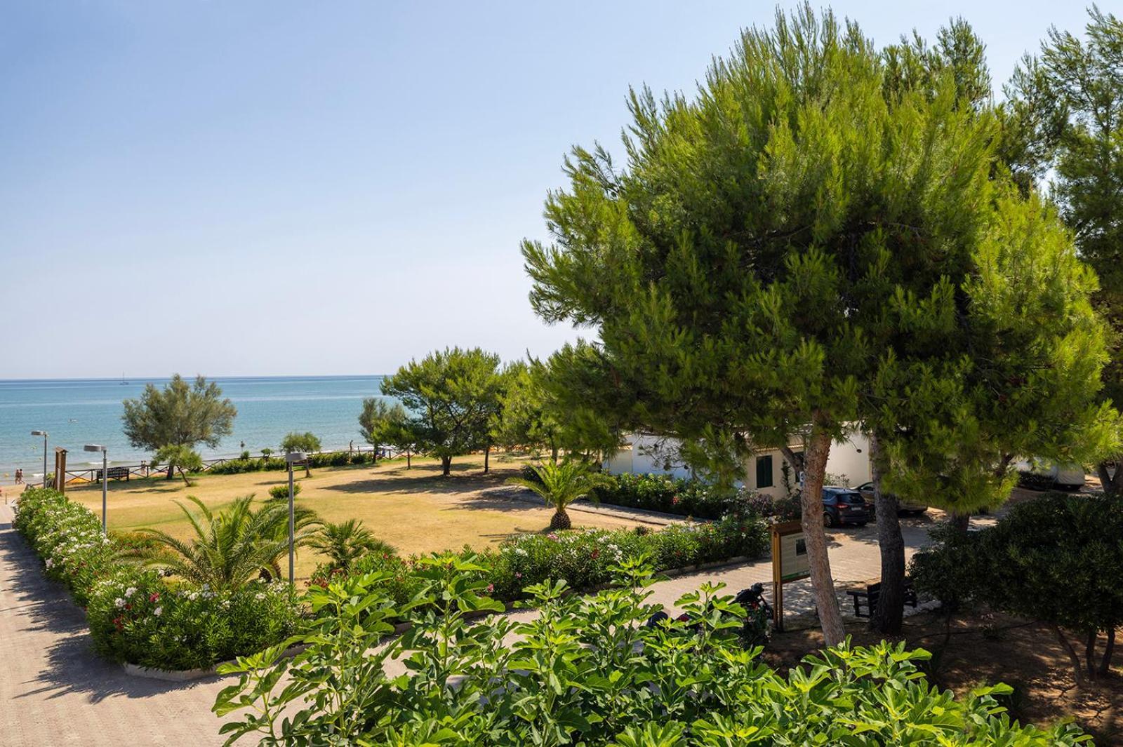 Crovatico Club Vacanze Vieste Exterior photo