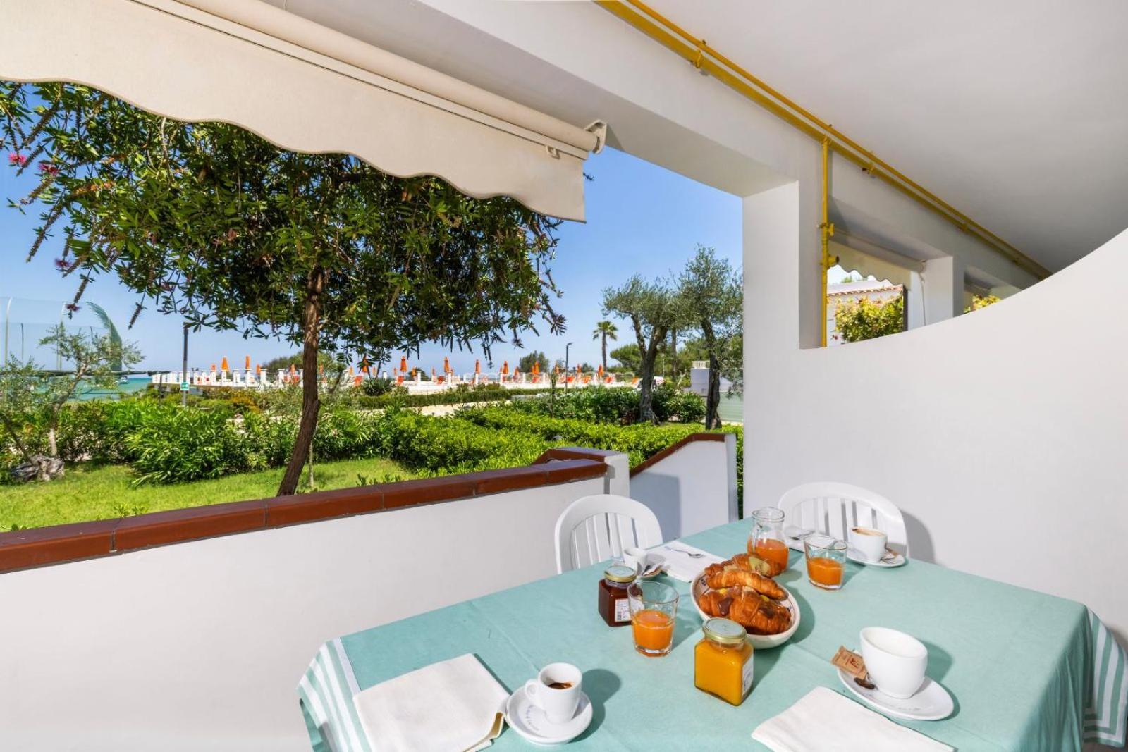 Crovatico Club Vacanze Vieste Exterior photo